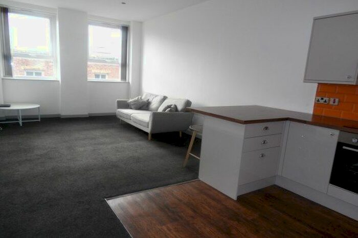 1 Bedroom Flat To Rent In High Street, Blackburn, BB1