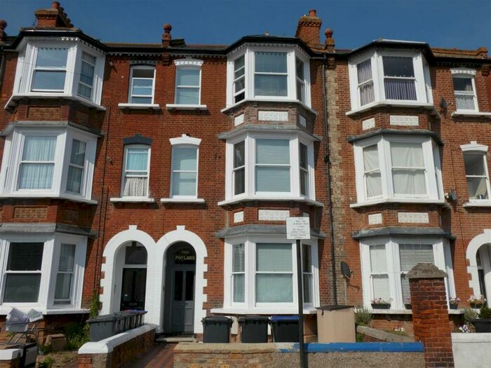 1 Bedroom Flat To Rent In Victoria Park, Herne Bay, CT6