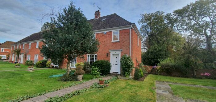 3 Bedroom End Of Terrace House To Rent In Westwell Court, Tenterden TN30