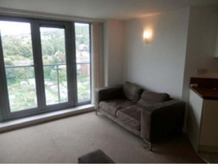 3 Bedroom Flat To Rent In Silk Mill, Dewsbury Road, Elland, West Yorkshire, Ar, Uk, HX5