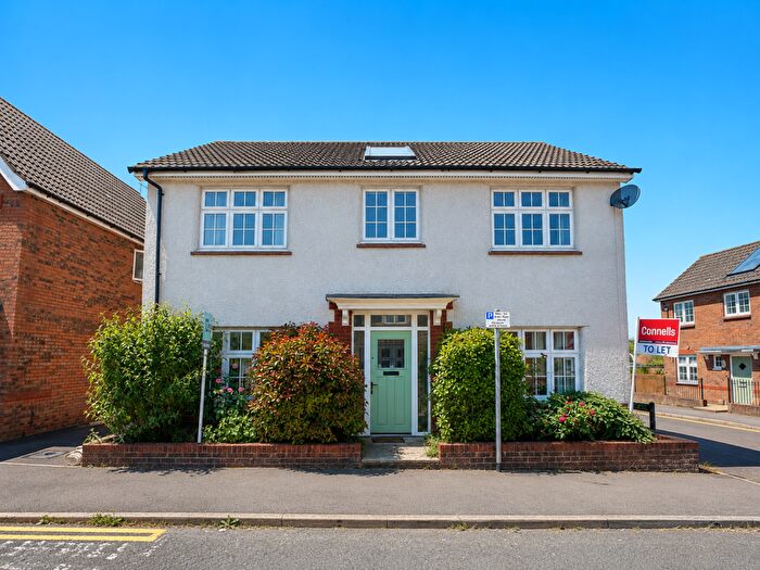 4 Bedroom Detached House For Sale In Tinding Drive, Bristol, BS16