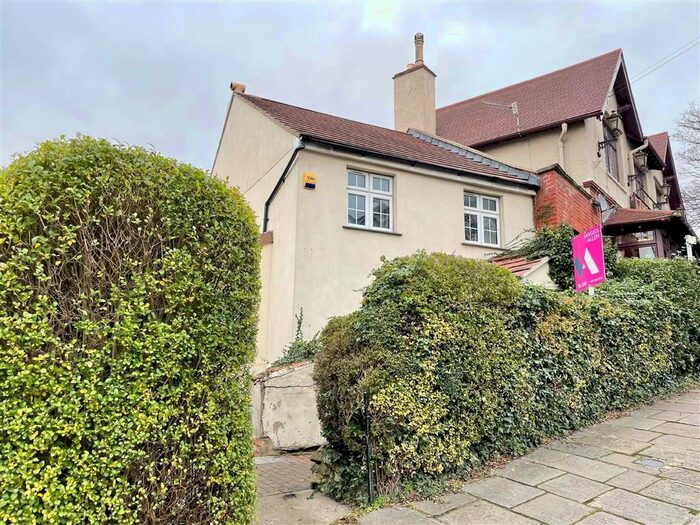 3 Bedroom Cottage To Rent In Waters Lane, Westbury On Trym, Bristol BS9