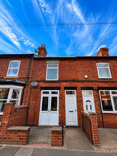 2 Bedroom Terraced House For Sale In Sadler Street, Mansfield, NG19