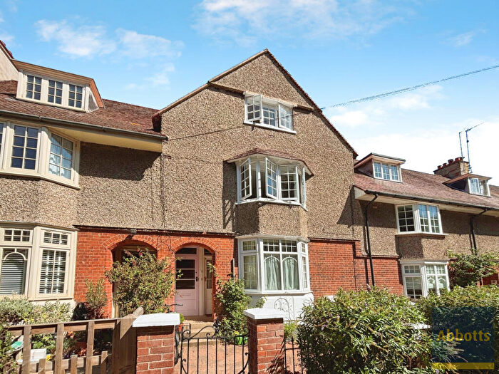 1 Bedroom Flat To Rent In Russell Terrace, Mundesley, NR11