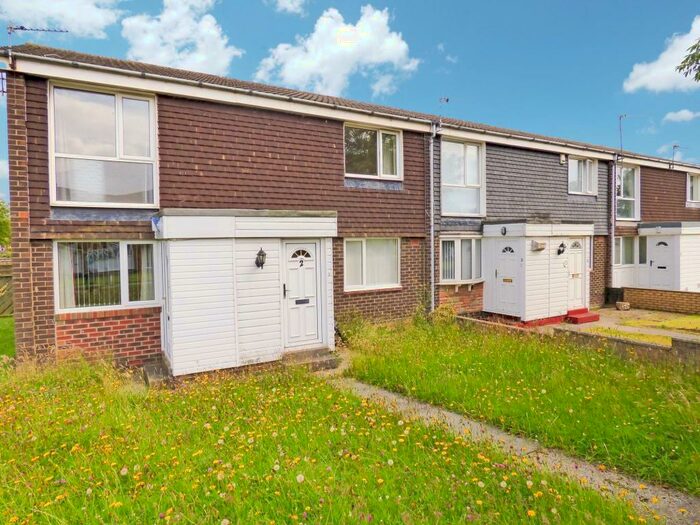 2 Bedroom Flat To Rent In Chirnside, Cramlington, Northumberland, NE23