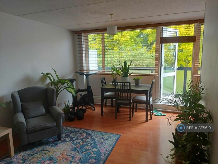 1 Bedroom Flat To Rent In Sidney Street, London, E1