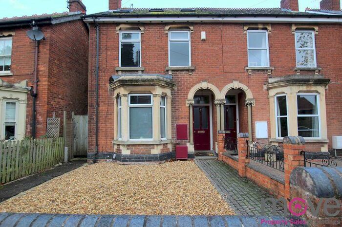 6 Bedroom Semi-Detached House To Rent In Lansdown Road, Gloucester, GL1
