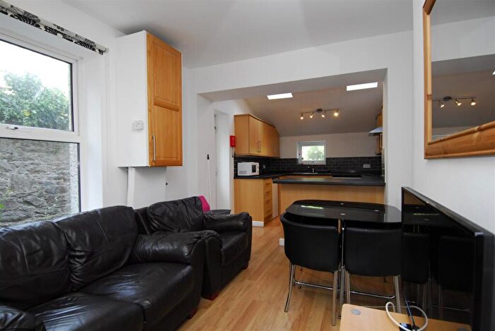 5 Bedroom House To Rent In Greenbank, Plymouth, PL4