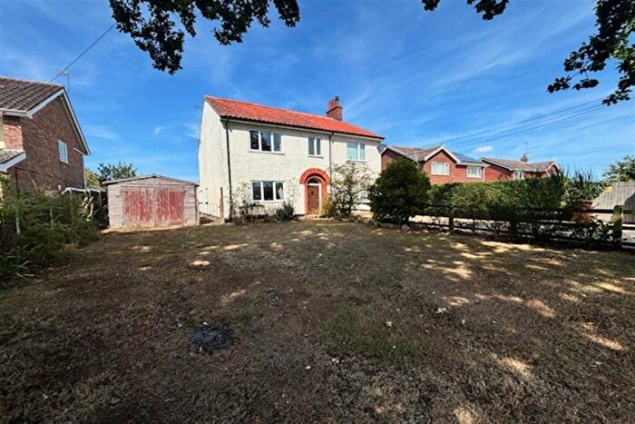 3 Bedroom House For Sale In Chapel Road, Upton, Norwich, NR13