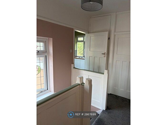 2 Bedroom Maisonette To Rent In Pinner, Pinner, HA5