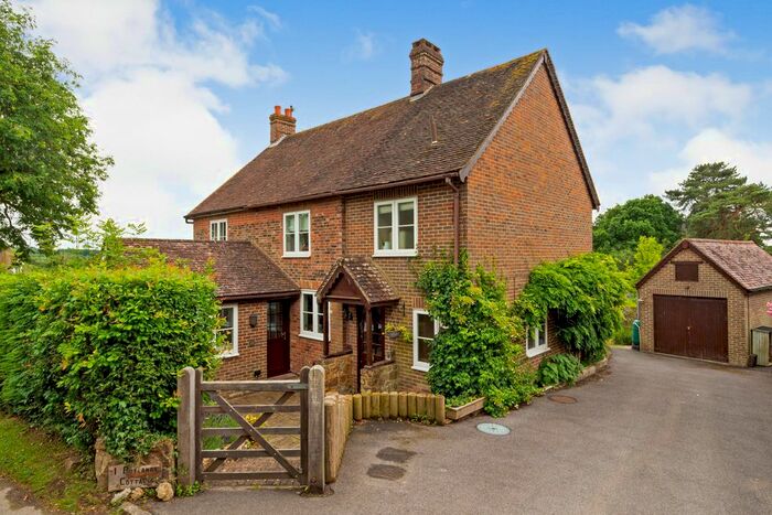 4 Bedroom Semi-Detached House For Sale In Fairwarp, Uckfield, TN22