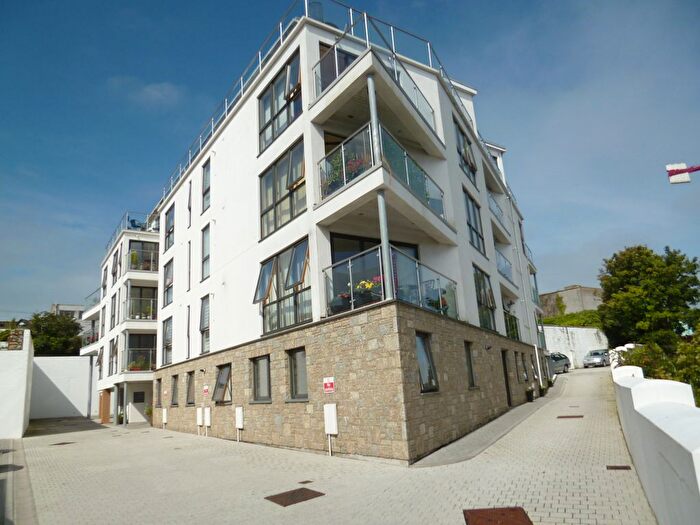 1 Bedroom Flat For Sale In Jennings Street, Penzance, TR18