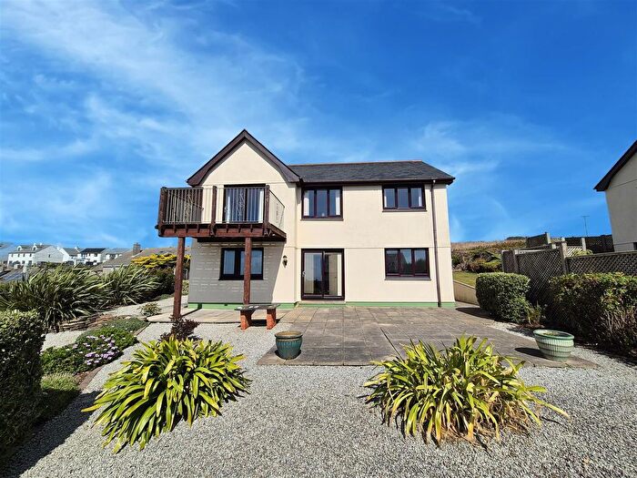 4 Bedroom Detached House For Sale In Sunnybank, Porthleven, TR13