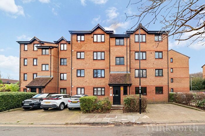 Studio To Rent In Glenville Grove, Deptford, SE8