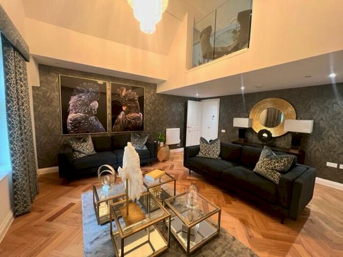 2 Bedroom Apartment To Rent In Cathedral Road, Cardiff, CF11