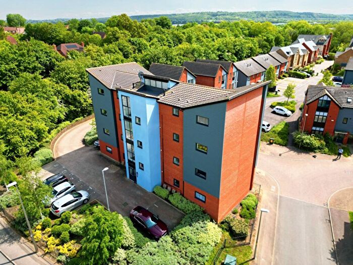 2 Bedroom Apartment To Rent In Norden Mead, Walton, MK7