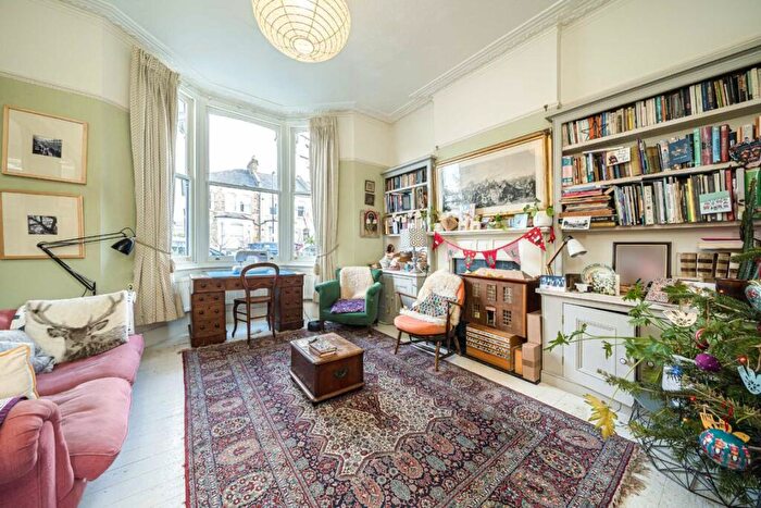 4 Bedroom Semi-Detached House For Sale In Blythe Vale, Catford, SE6