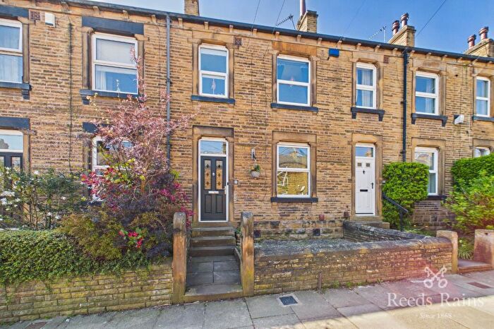 4 Bedroom Terraced House For Sale In Pawson Street, Morley, Leeds, West Yorkshire, LS27