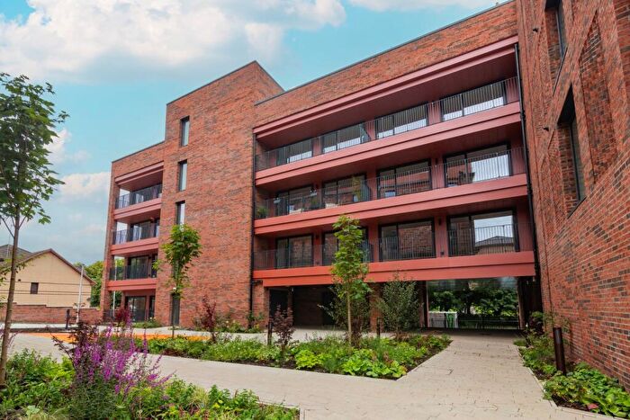 2 Bedroom Flat For Sale In Apartment, The Old Schoolhouse, Napiershall Street, G20