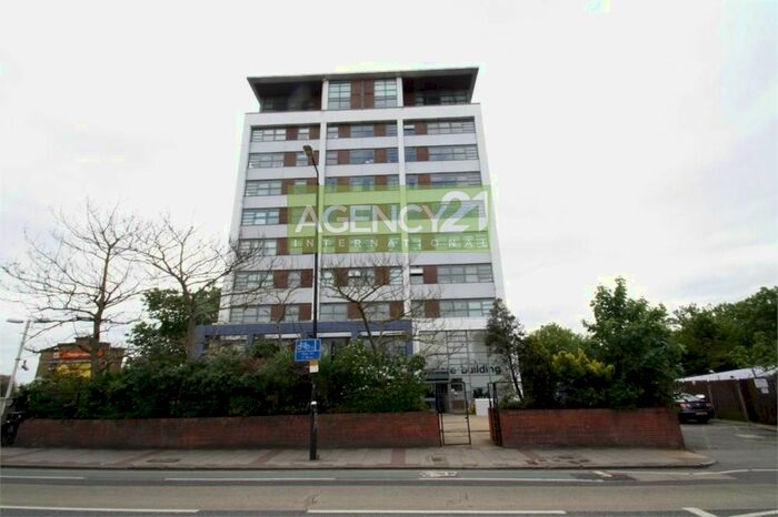 1 Bedroom Flat To Rent In Romford Road, Manor Park, E7