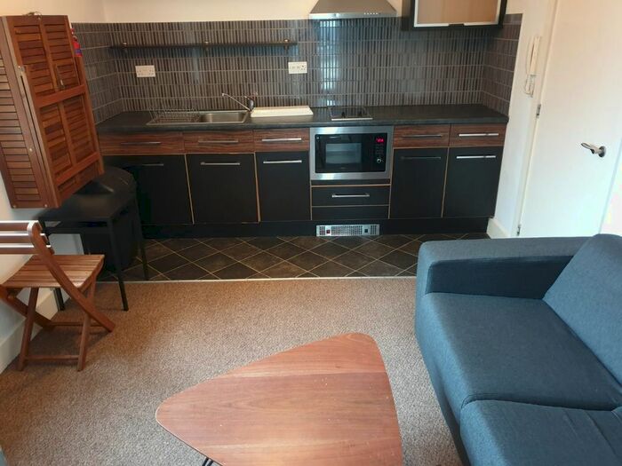 1 Bedroom Flat To Rent In Wilbraham Road, Fallowfield, Manchester, M14