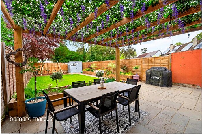 3 Bedroom Semi-Detached House For Sale In Delamere Road, Reigate, RH2