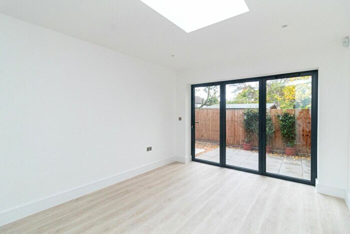 2 Bedroom Detached House For Sale In Campbell Croft, Edgware, HA8