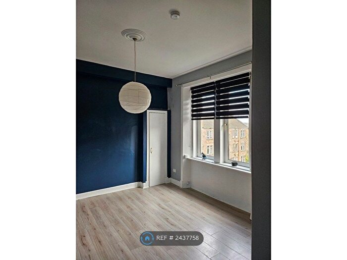 1 Bedroom Flat To Rent In Sharp Street, Gourock, PA19