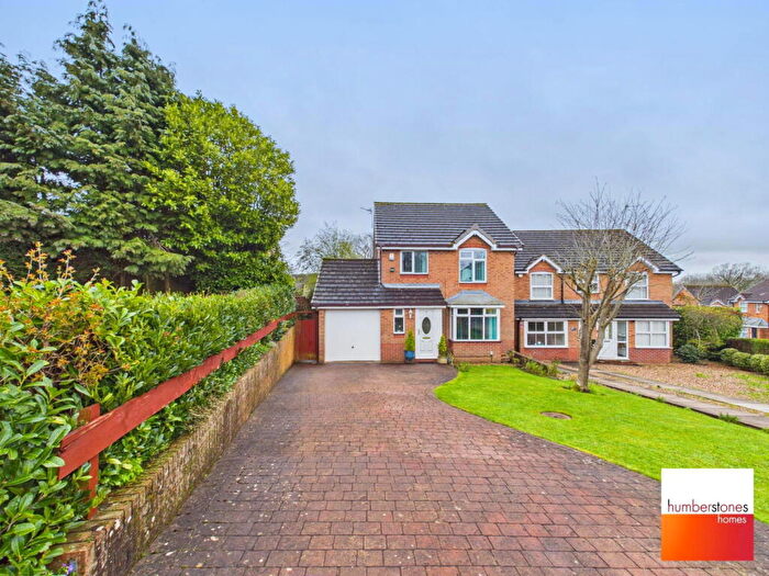 3 Bedroom Detached House For Sale In Woodridge Avenue, Quinton, B32