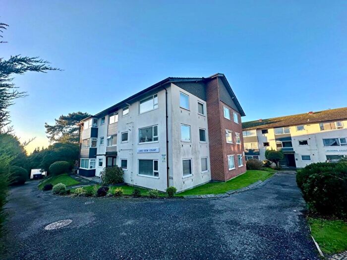 2 Bedroom Apartment For Sale In Mount Pleasant Road, Poole, BH15