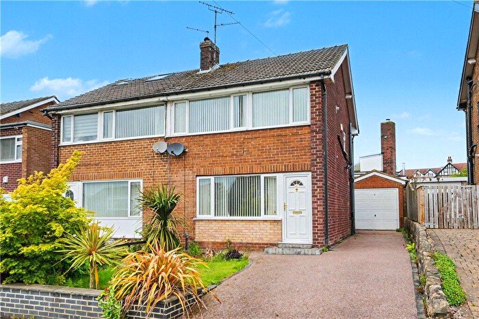 3 Bedroom Semi-Detached House For Sale In Coppice Rise, Harrogate, North Yorkshire, HG1