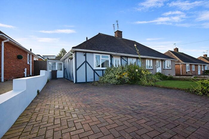 2 Bedroom Semi Detached House For Sale In Mierscourt Close, Rainham, Gillingham, ME8