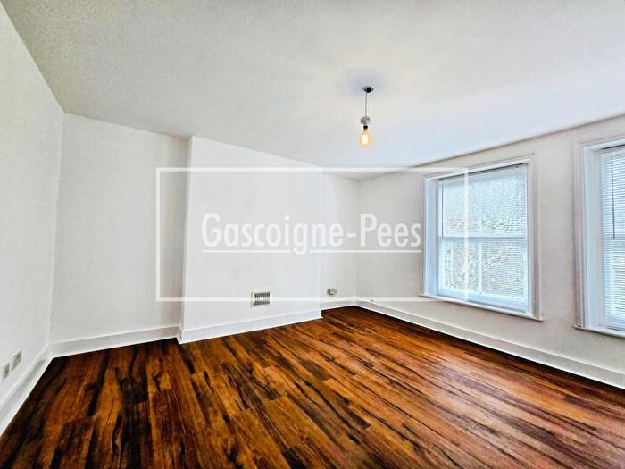 1 Bedroom Flat To Rent In Ewell Road, Surbiton, KT6