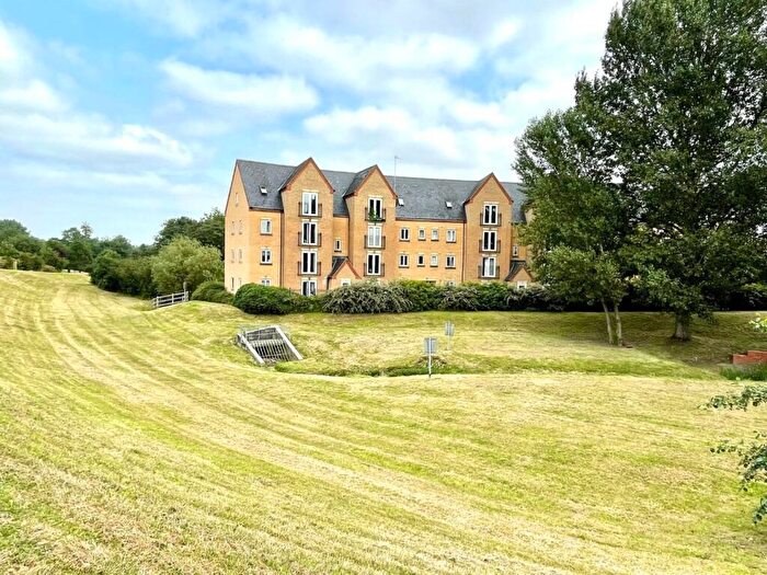 1 Bedroom Apartment For Sale In Brook View, Grange Park, Northampton, NN4