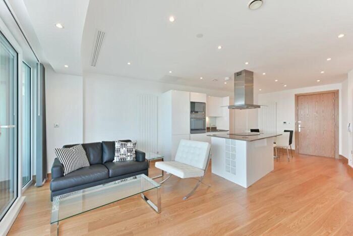 1 Bedroom Flat For Sale In Arena Tower, Crossharbour Plaza, Canary Wharf, E14
