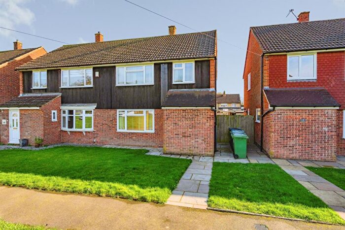 3 Bedroom Semi-Detached House For Sale In Malus Close, Hemel Hempstead, HP2