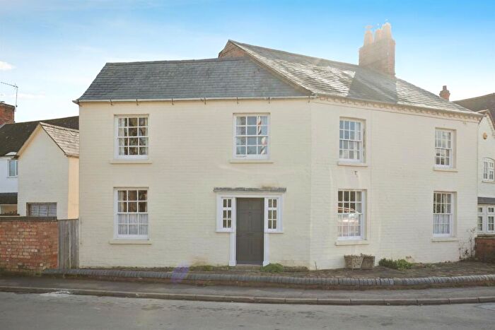 4 Bedroom Semi-Detached House For Sale In Chapel Street, Welford On Avon, Stratford-Upon-Avon, CV37