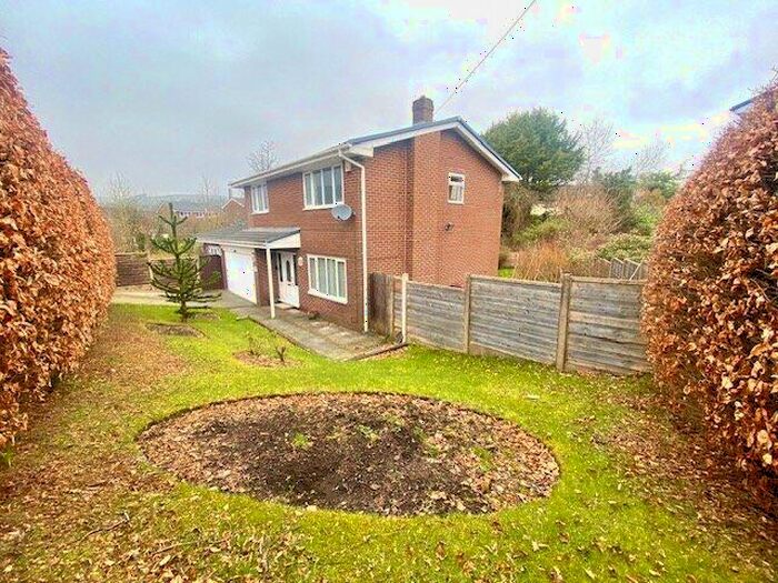 4 Bedroom Detached House To Rent In Gregory Fold, Rossendale, Lancashire, BB4