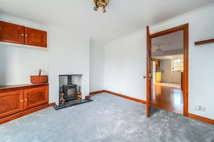 3 Bedroom Terraced House To Rent In Downs View Terrace, Henfield, West Sussex, BN5