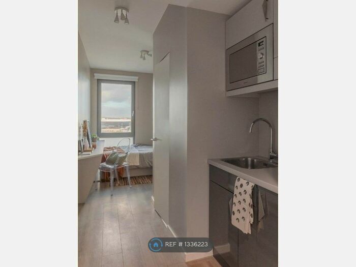 Studio To Rent In Th, London, NW10