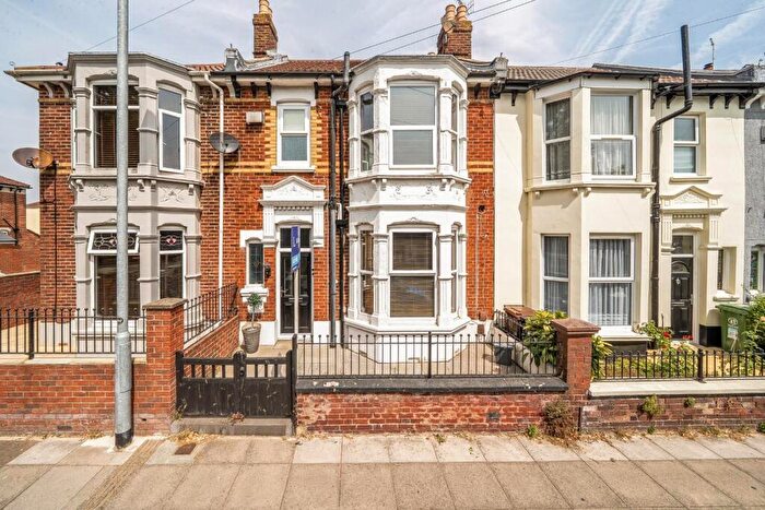 3 Bedroom Terraced House For Sale In Stubbington Avenue, Portsmouth, PO2