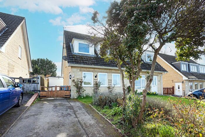 3 Bedroom Semi Detached House To Rent In Nine Acres Close, Charlbury, OX7