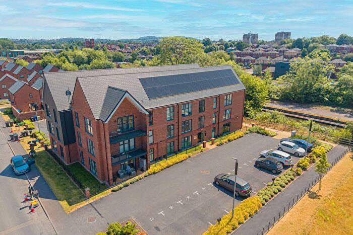 1 Bedroom Flat For Sale In Monarch Way Apartments, Old Wharf Road, Stourbridge, DY8