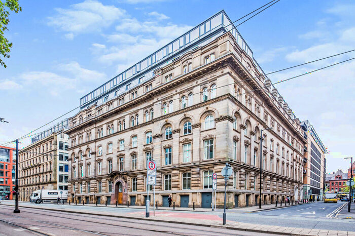 3 Bedroom Apartment To Rent In The Grand, Aytoun Street, M1