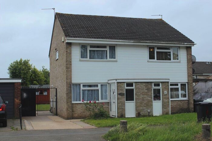 2 Bedroom Semi-Detached House To Rent In Nicklaus Road, Leicester, LE4