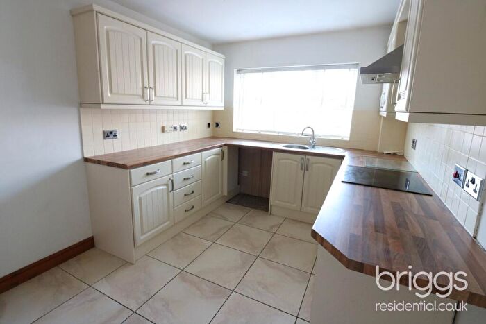 2 Bedroom Detached Bungalow For Sale In Suttons Lane, Deeping Gate, Market Deeping, PE6