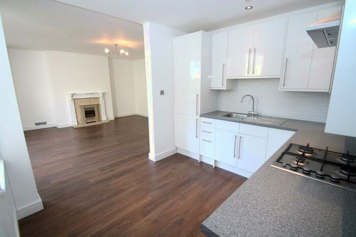 2 Bedroom Flat To Rent In Alexandra Villas, Central Brighton, BN1