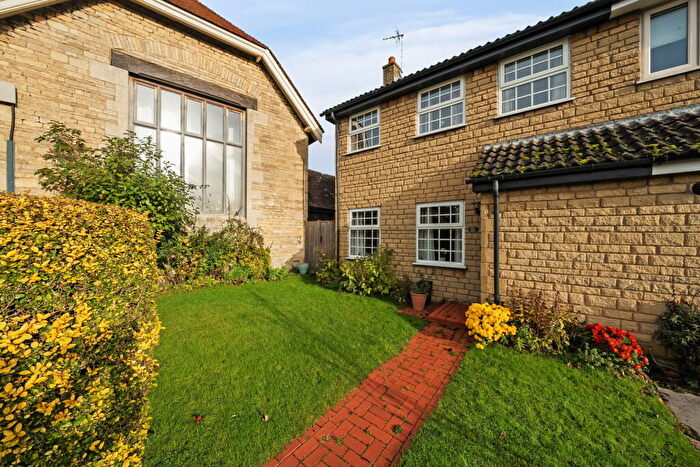 3 Bedroom End Of Terrace House For Sale In Audit Hall Road, Empingham, LE15