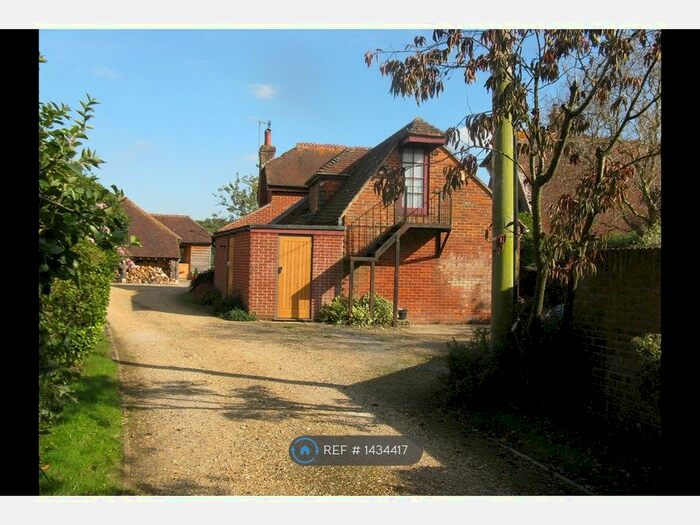 1 Bedroom Flat To Rent In Charlton All Saints, Salisbury, SP5