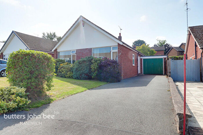 3 Bedroom Detached Bungalow For Sale In Mount Close, Nantwich, CW5